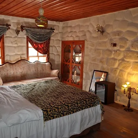 Mini-hôtel Cappadocia Hills Cave 2*